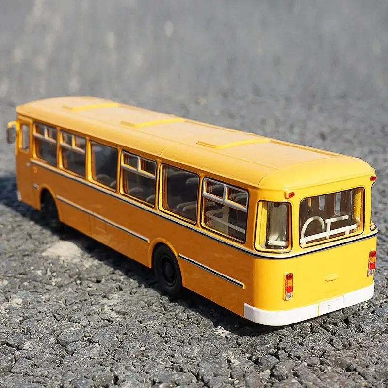 1:43 весы сплав автобус SSM LIAZ 677 м моделирование Металл Diecasts игрушка транспорт