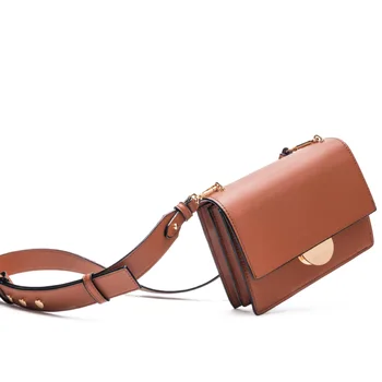 

2020 New Commuter Bag New Women's Bag Shoulder Messenger Bag Small Square Bag