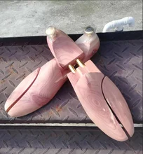 

Jx186 1 Pair Twin Tube Red Cedar Wood Shoe Last Adjustable Shoe Shaper Men's Shoe Tree