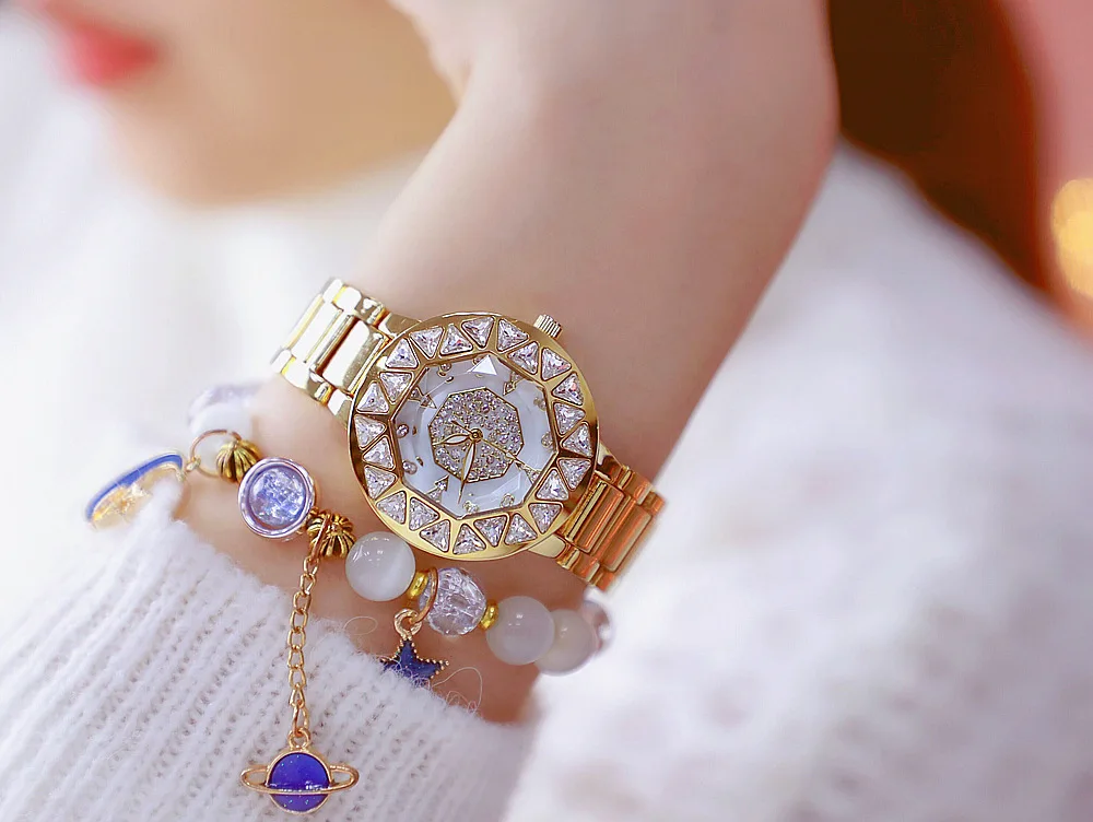 10164916229_381868954