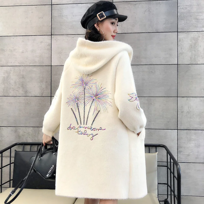 

2019Womens Cardigan Coat Soft Velvet Sweaters New Faux Velvet Hooded Thicken Jacket Hooded Women Autumn applique Knitted Sweater