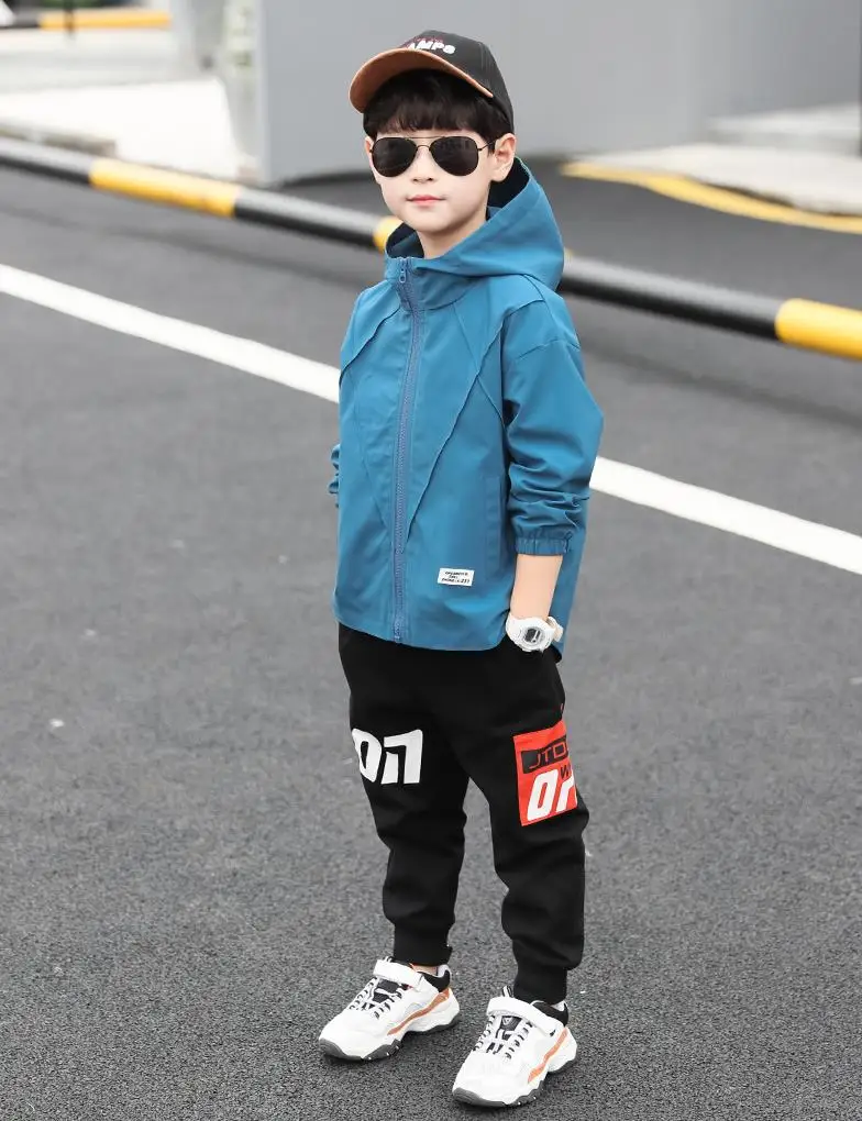 Set blue Красивый комплект осенней одежды для мальчиков, зимние куртки пальто с капюшоном из хлопка и штаны повседневные брюки для мальчиков детские штаны повседневные костюм 2 комплект из 3 предметов комплекты для детей, шерстяное пальто с длинными рукавами для девочек 9 - Цвет: Set blue
