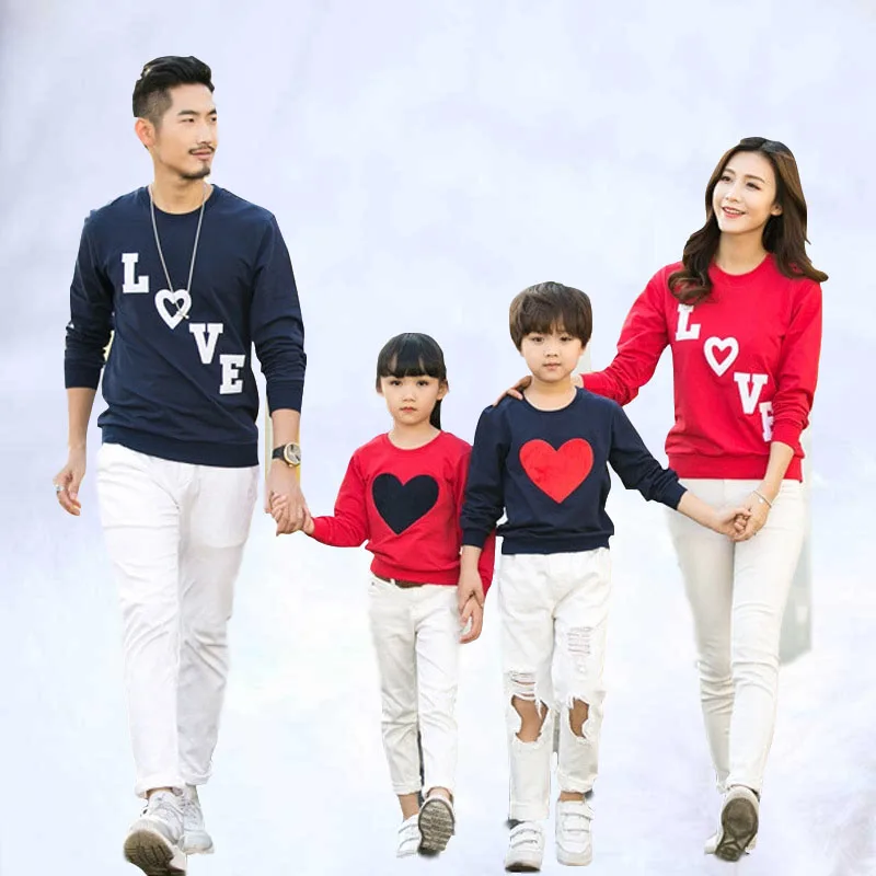 Family Matching Clothes Love Long-Sleeve Cotton T shirts Spring Autumn Family Clothing Family Look mom daughter clothes