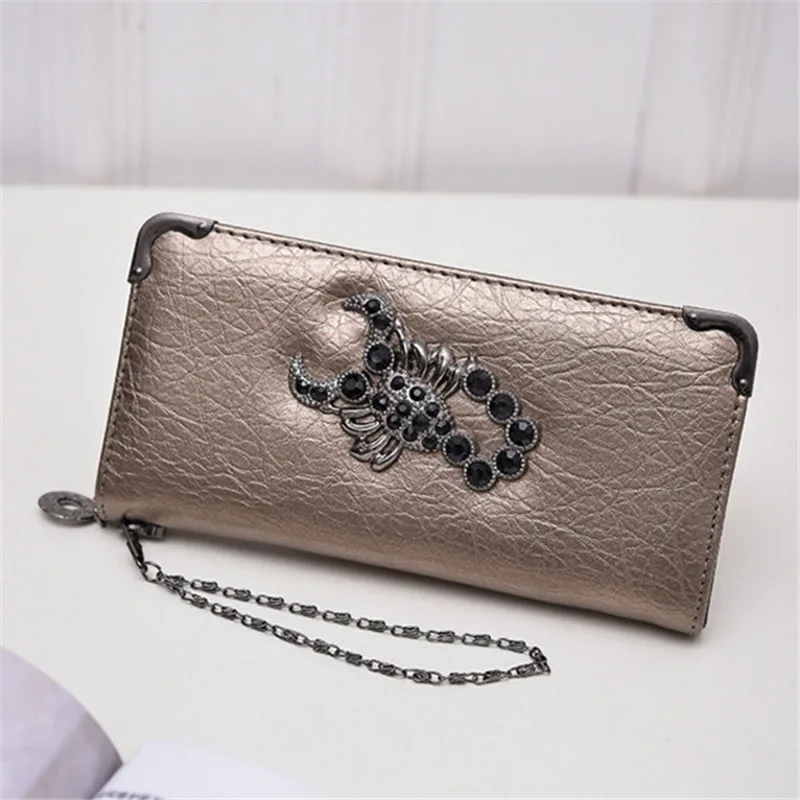 2019 Fashion Metal Skull Pattern PU Leather Long Wallets Women Deer Wallets Portable Casual Lady Cash Purse Card Holder Gift