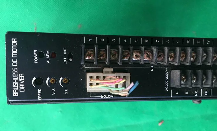 K0250-D используется один, шаговый драйвер, хорошо работает