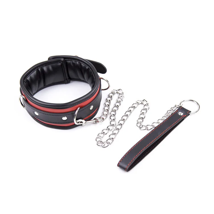 

Wholesale Red Lock Adult Products Neck Scarf Belt Tire Toy Black And White with Pattern Covered Edge Lock Head Iron Chain Tracti