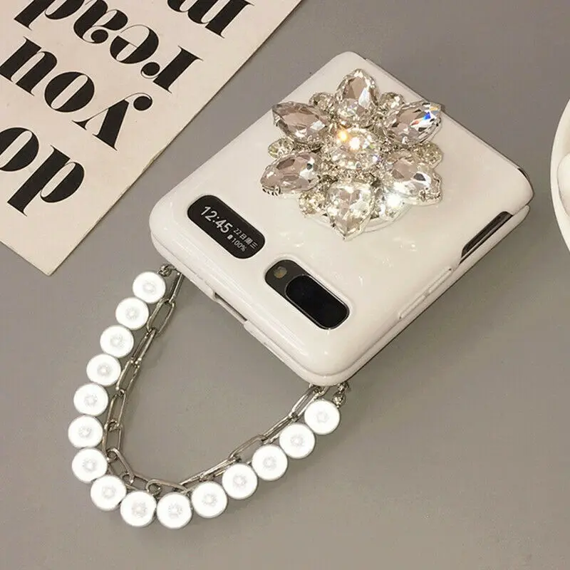 

Creativity DIY Painted Case For Samsung Galaxy Z Flip/ Flip3 5G Diamond Holder Pearl Bracelet Chain PC Cover