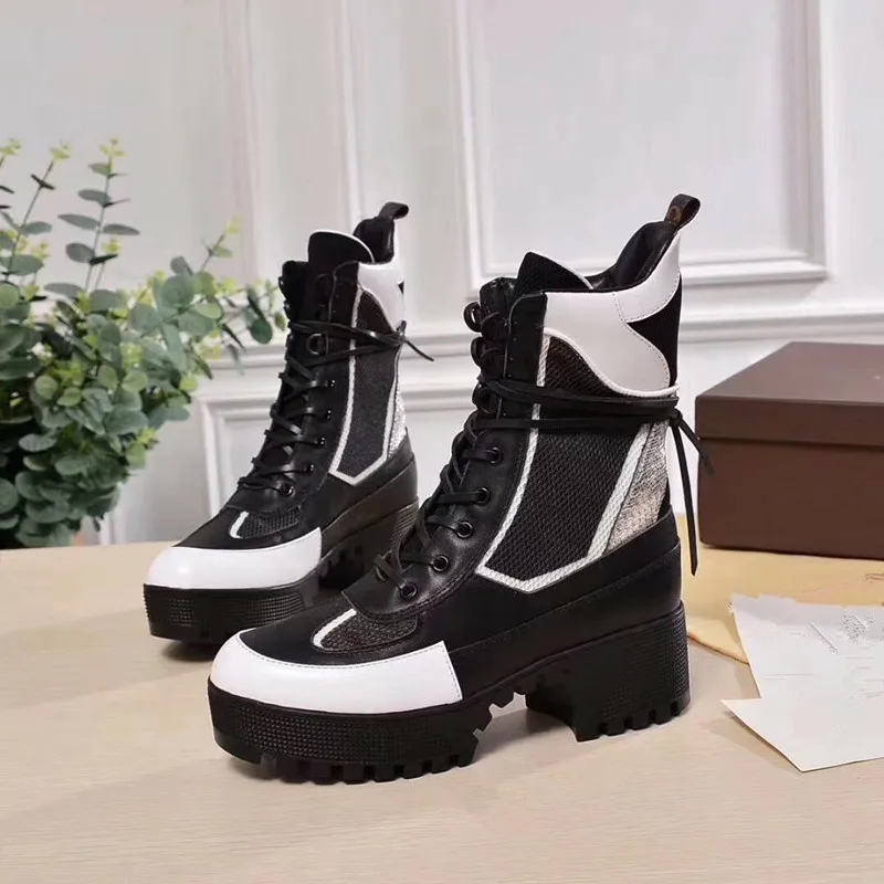 

Boots Bootee Woman Women Rubber Shoes Rain Booties Ladies Chunky Rivets Luxury Designer Round Booties