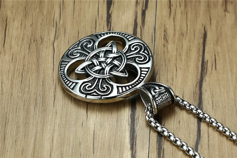 4857012767_1753929213