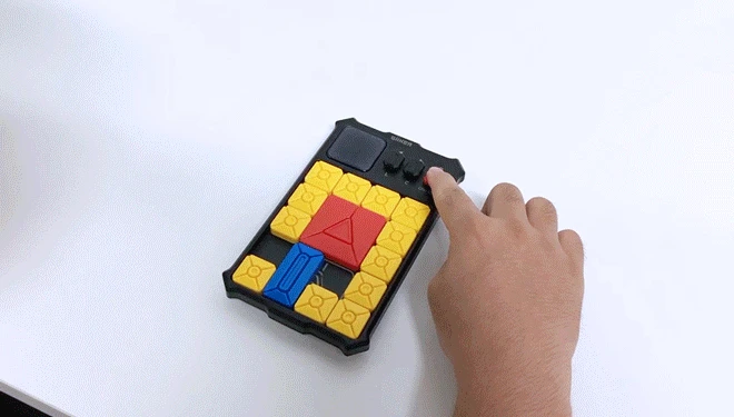 Suggest to parents: No matter whether they have money or not, buy educational toys for their children and let them put down their mobile phones to become smart