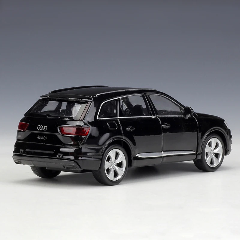 1:36 литые под давлением модели Q7 SUV черная модель игрушки литой автомобиль металлический литой автомобиль игрушка для коллекции подарков