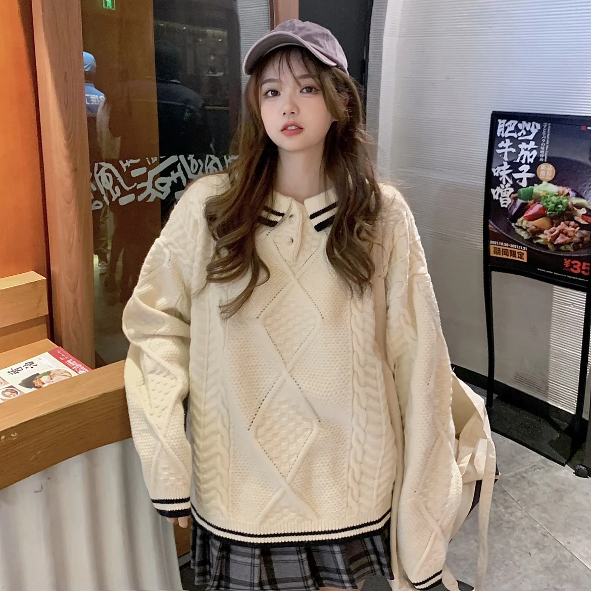 

Polo collar sweater design sense of minority women winter 2021 New Retro Japanese lazy wind soft waxy sweater top