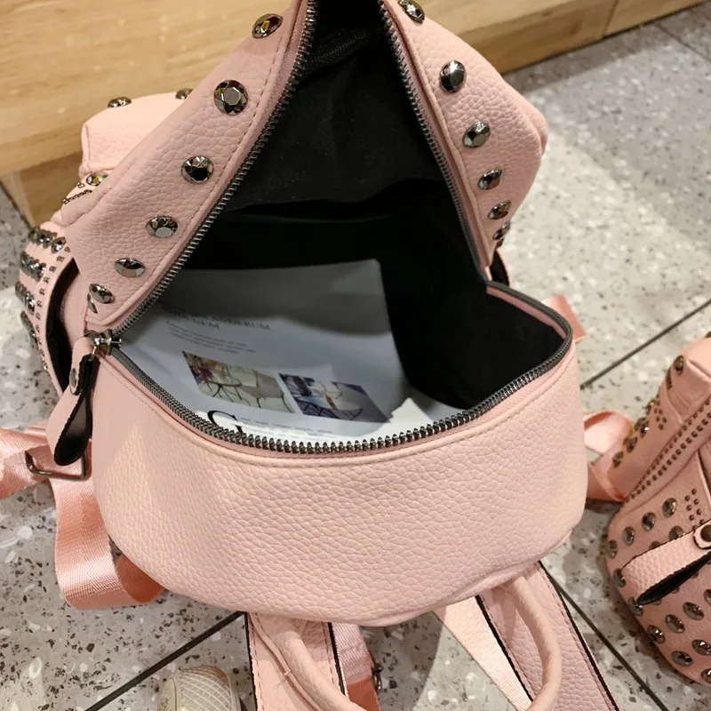Zaini da donna alla moda con rivetti in pelle PU, borse da scuola per ragazze adolescenti, zaino da giorno, borse da viaggio femminili, Mochila nera - immagine 5