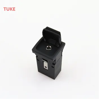 

RWSYPL 1 Pcs AUX Audio Input Auxiliary Interface Switch Socket For Rabbit Golf MK6 MK5 Scirocco 5KD 035 724 A 5KD035724A