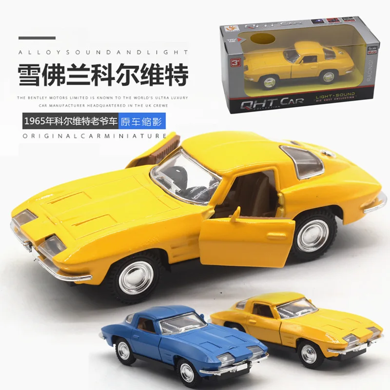 

1: 32 Chevrolet Corvette Classic Car Alloy Car Model Car Model Sound And Light Version of Retro Car Toy