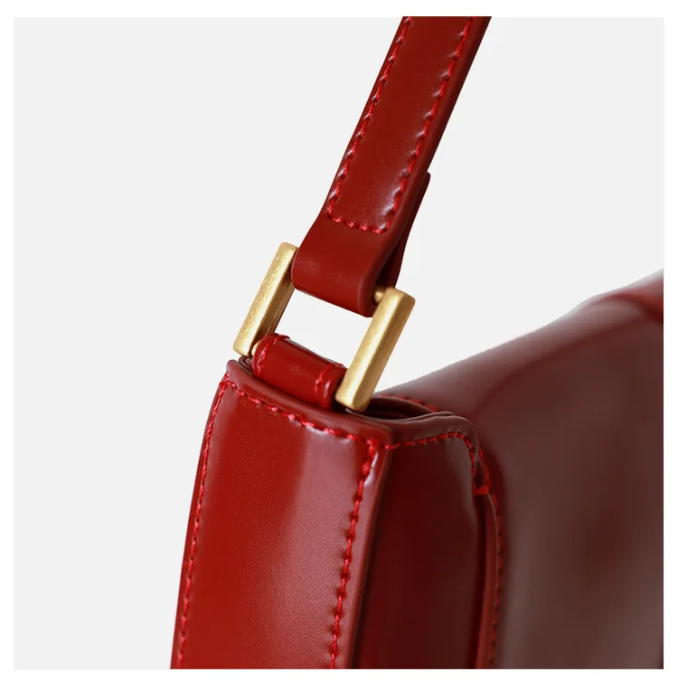 Winter New Retro Cow Leather Baguette Bag Under The Shoulder Shoulder Bag Female