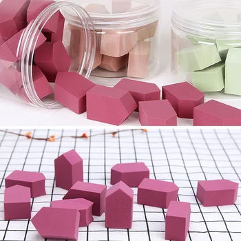 

15 PCS/Box Diamond Powder Puffs Hydrophilic Sponge Powder Puffs into Water to Become Larger Cosmetic Tools
