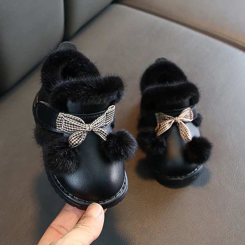 Новые детские зимние кожаные сапоги с бантом модные детские зимние сапоги обувь для маленьких девочек плюшевые теплые сапоги с мягким низом для принцессы от 6 месяцев до 3 лет