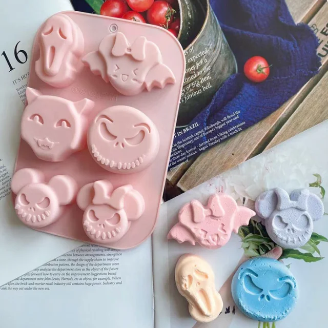 Pig Shaped Baking Molds, Silicone Baking Tray, Silicone DIY Cake Mold -  China Silicone Cake Mold and Baking Tray price