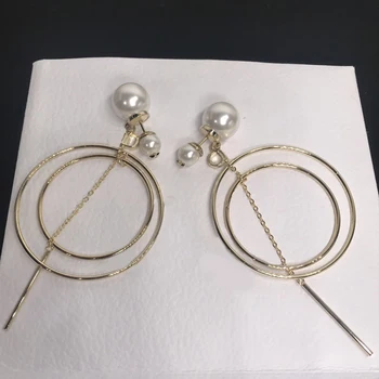 

Popular Fashion Accessories With Simple Geometric Size Pearl Letters Circle Earrings For Women