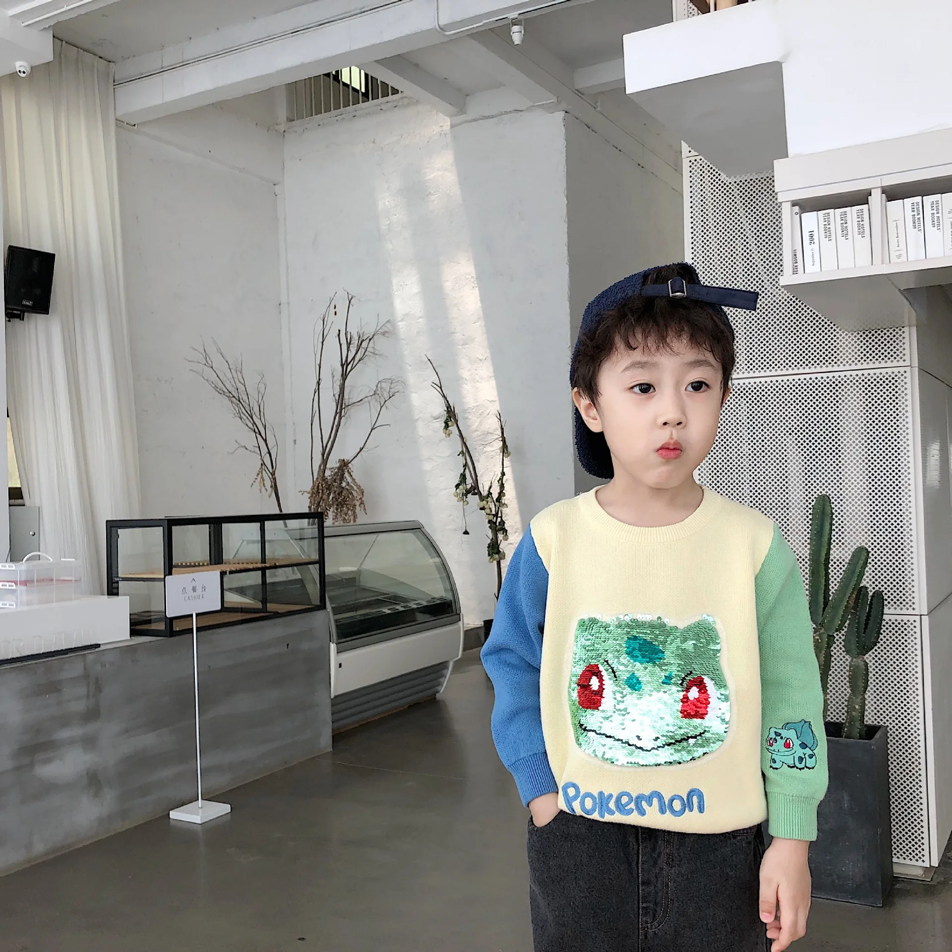 Tonytaobaby/новая осенне-зимняя одежда для мальчиков и девочек, детская одежда свитера с рисунком лица свитера для девочек