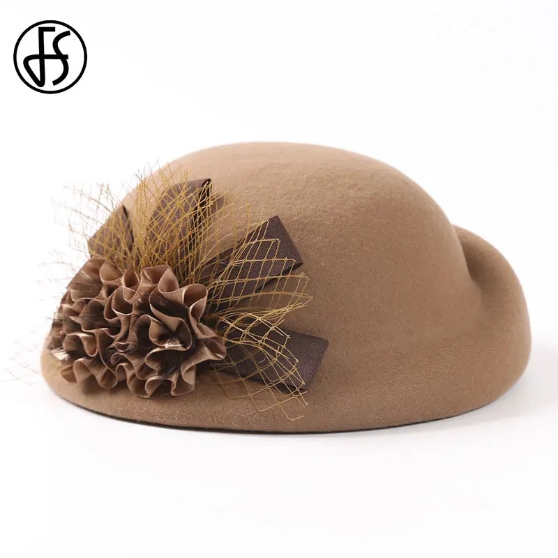 Elegant Wool Beret with Felt Flower Accent - Women's Winter Black Fedora Hat