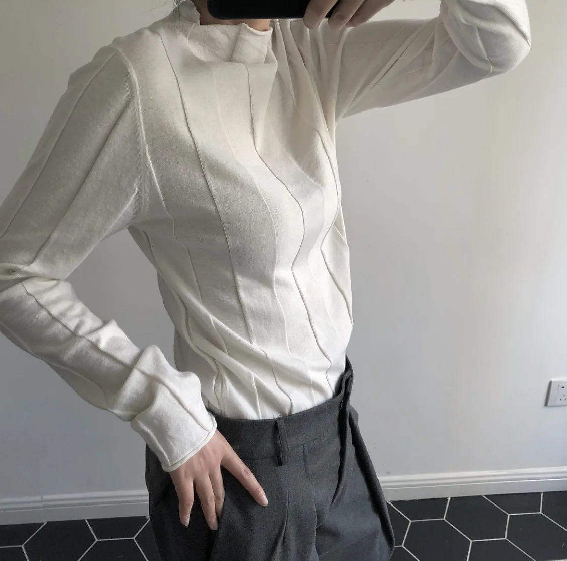 

2020 New Autumn and winter fashion slim bottoming shirt long sleeve pullover sweater women new gray