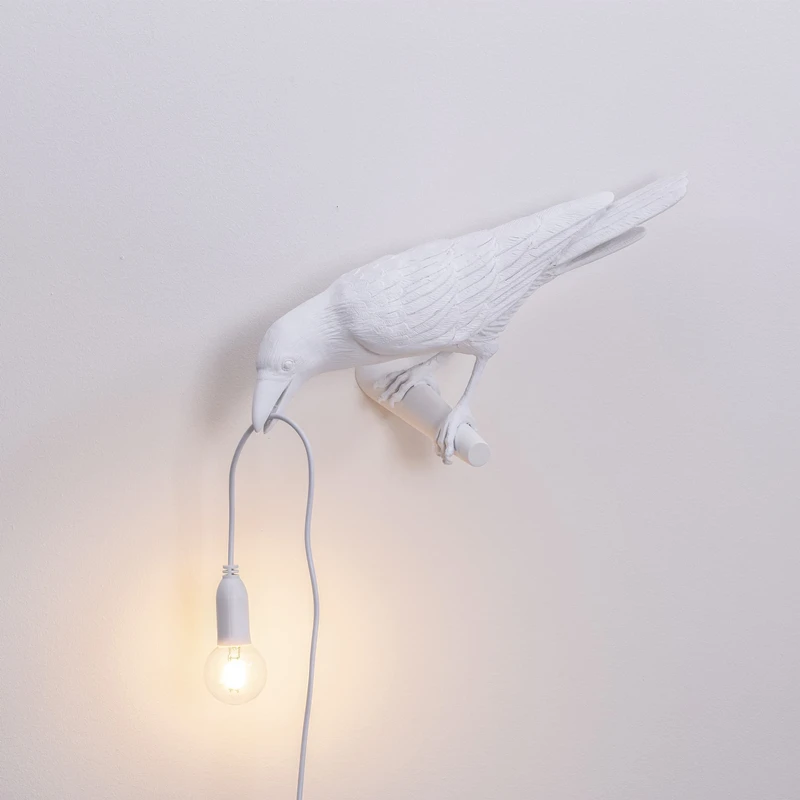 Настенный светильник Seletti Bird Современный итальянский из смолы белого и черного