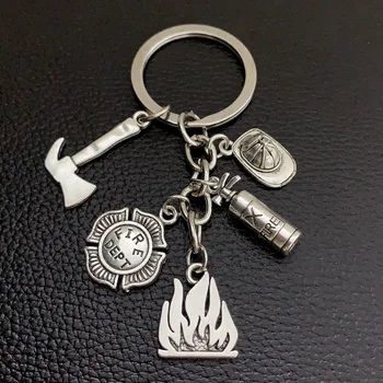 

2020 New Fire Extinguisher and Flame Keychain/Firemen Gift/Firefighter Pendant keychain Gift