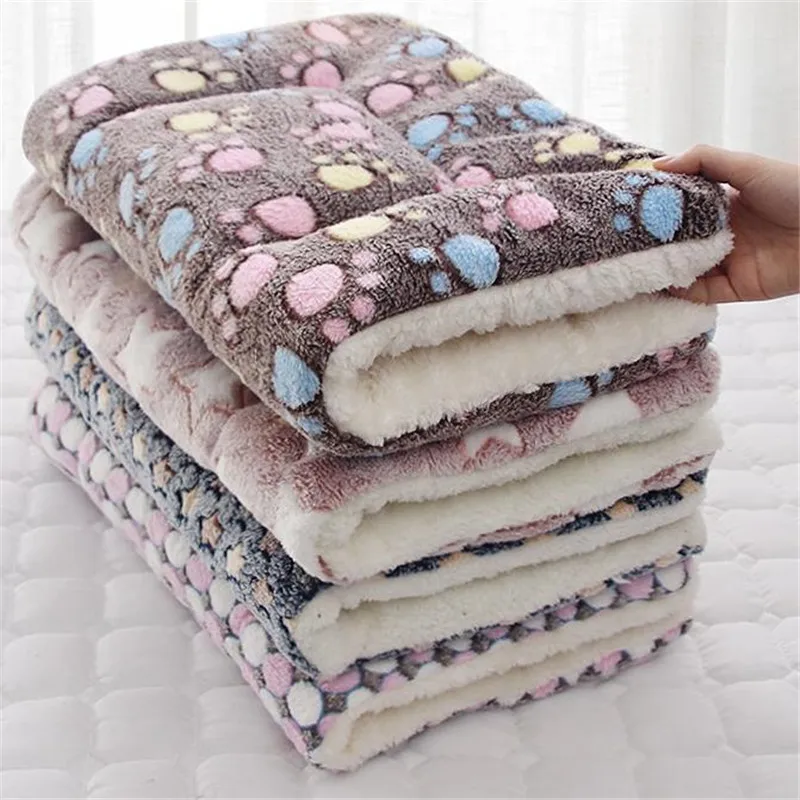 

Soft Dog Bed Flannel Thickened Pet Mat Warm Sleeping Blanket Dog Cat Sofa Cushion Winter Warm Portable Coral Fleece Mat Cover