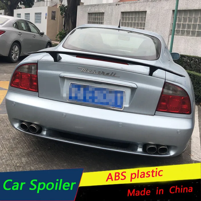 

Universal Sedan Spoiler With brake lights For Maserati Ghibli GranCabrio ABS Plastic Car Rear Wing Trunk Spoiler Sport Black