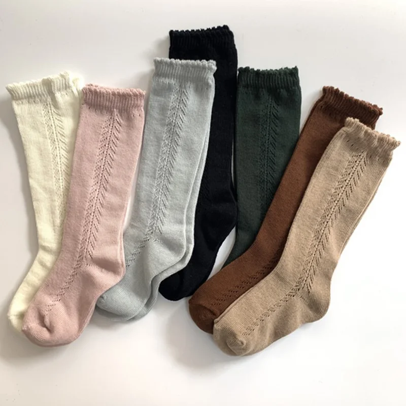 Chaussettes hautes ajourées, couleur lin