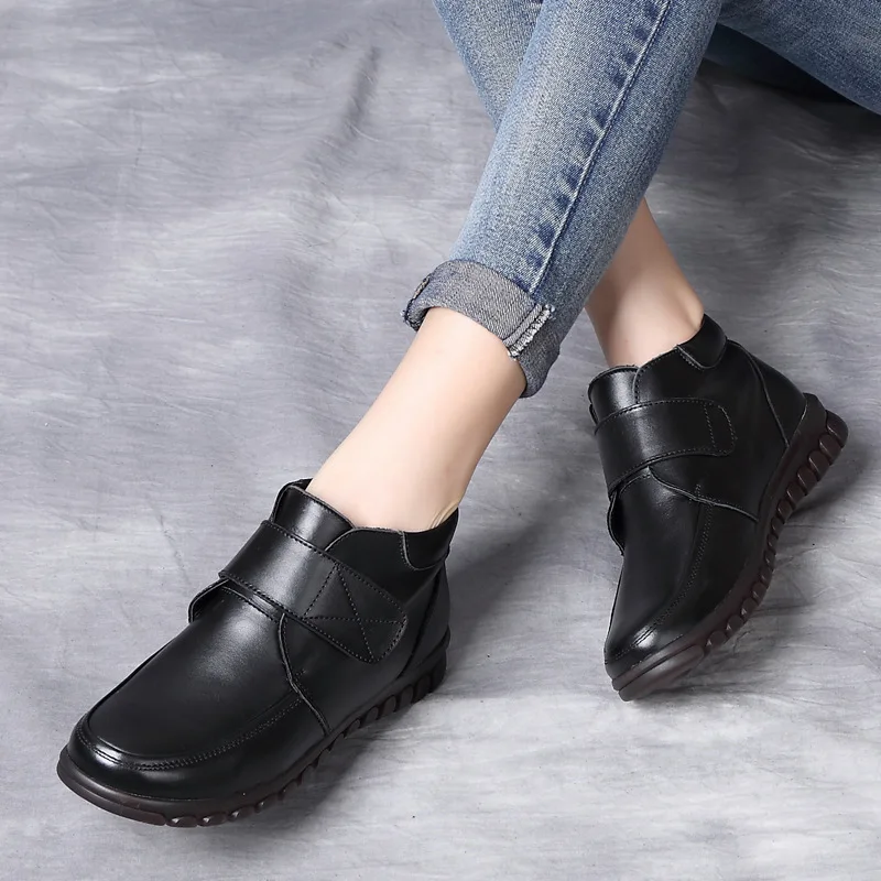

2019 Light Comfortable Warm Winter Boots Falt Non-slip Genuine Leather Shoes Woman Ankle Boots Fashion Casual Shoes Women Boots