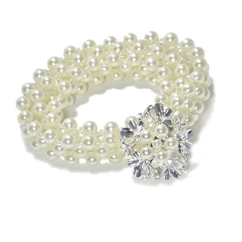 

The New Hot-selling Ladies Pearl Waist Chain Women's Elegant Flower Decoration Pearl Waist Chain.