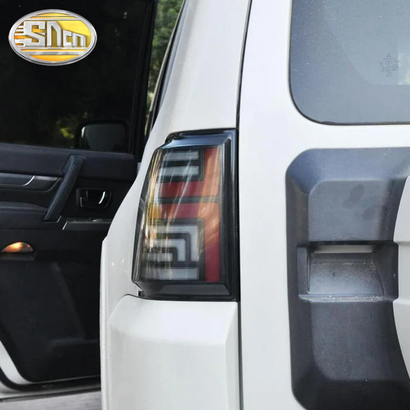 Rear Running Light + Brake + Reverse + Dynamic Turn Signal Car LED Tail Light Taillight For Mitsubishi Pajero Montero 2006-2020