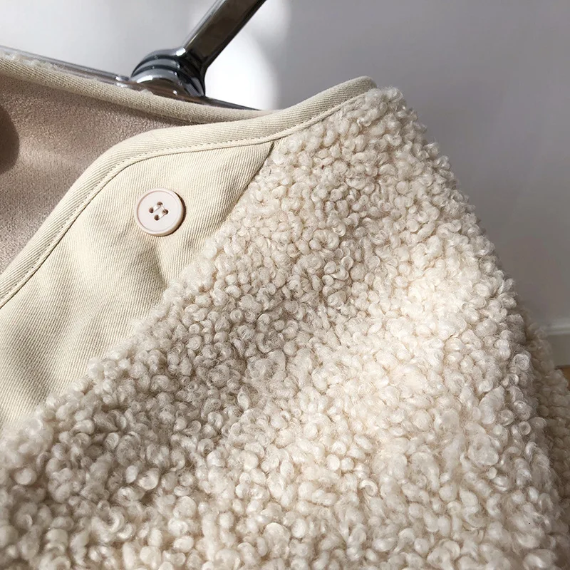 Lamb Wool Jacket Woman Short Thickening Fashion Casual Loose Warm Long Sleeve Coat