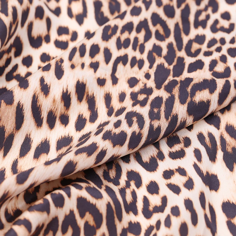 

114CM Wide 16MM Brown Leopard Print Thin Silk Crepe de Chine Fabric for Summer Dress Jacket Pants B217