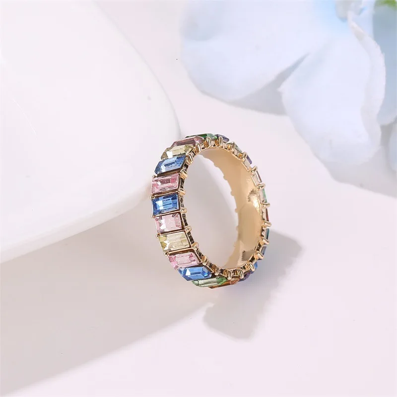 Новое Женское кольцо с радужным фианитом в стиле бохо, цвета: золото, серебро, багет, кубический цирконий, обручальное кольцо вечности