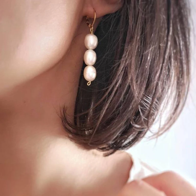

Korean Style Elegant Simulated Pearl Dangle Earrings for Women Ladies Bohemian Vintage Earrings Fashion Jewelry Gift YN976