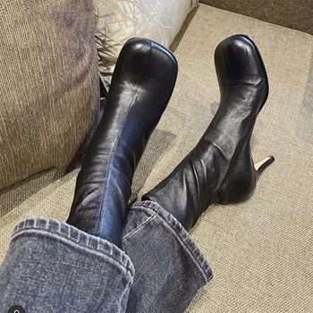 

Genuine Leather Women Ankle Boots Fahion Round Toe Little High Heels Autumn Winter Boots Runway Party Dress Shoes Combat Boots