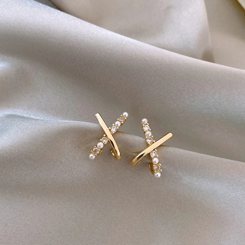 Design Sense Korean Exquisite and Small Cross Shaped Pearl Earrings Fashion - Image 3