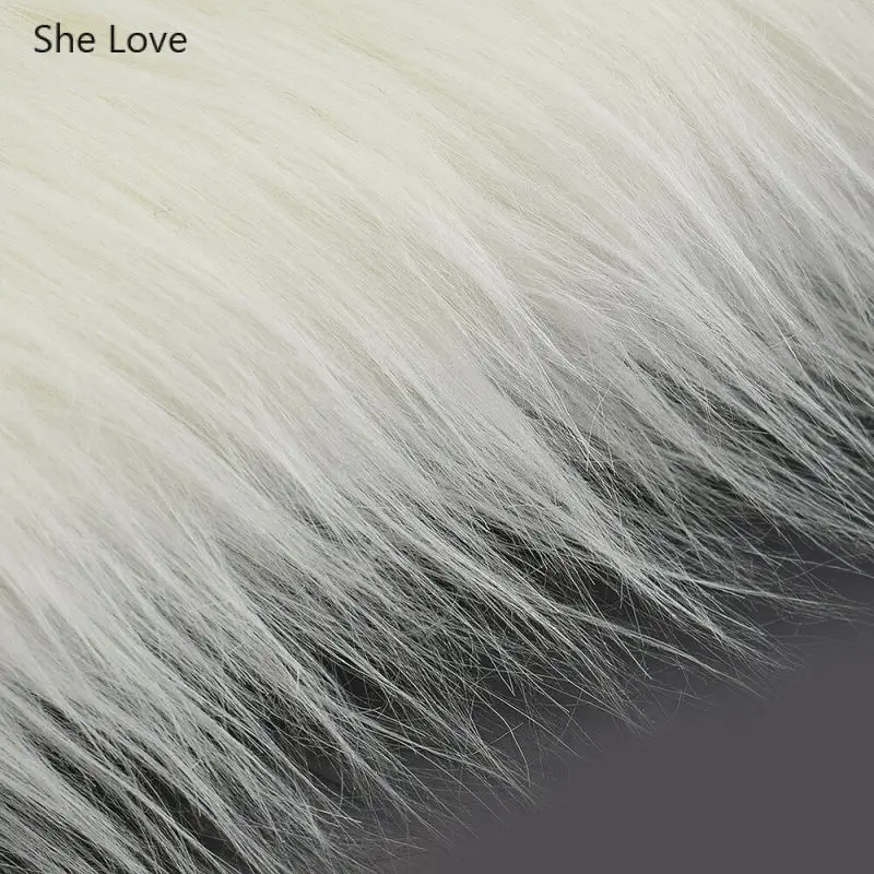 Luxurious Faux Fur Fabric - Soft Plush Material for DIY Crafts and Home Decor (40x50cm)