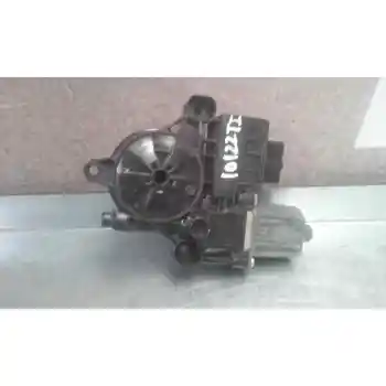 

5Q0959811A WINDOW MOTOR REAR LEFT VOLKSWAGEN GOLF LIM. (5G1)