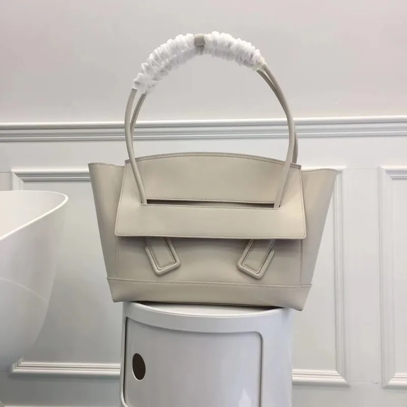 

20190921002 2019 genuine leather luxury handbags women bag runway desigin female Europe brand top quality free shipping of dhl
