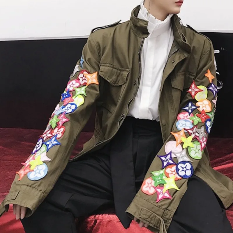 

EWQ / Autumn Winter 2019 Long Sleeve Embroidery Medal Stand Collar Zippers Coat Man's Vintage Style Temperament Jacket FS978