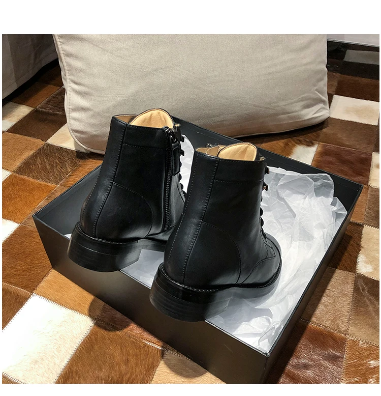 Женская обувь черного цвета; женские кожаные ботинки; сезон осень-зима; Шикарные ботильоны на шнуровке с каблуком спереди; стильные ботинки с круглым носком; Bota Feminina