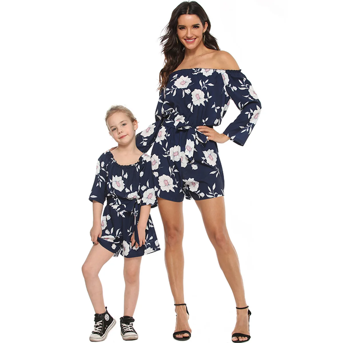 

Mother Daughter Overalls Pants One-Piece Mommy and Me Dresses Clothes Women Girls Mom Baby Dress Family matching Jumpsuit