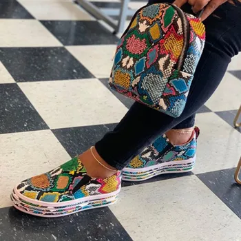 

Women Snake Print Pu Leather Vulcanized Shoes Female Sneakers Fashion 2020 New Platform Woman Shoes Walking Footwear