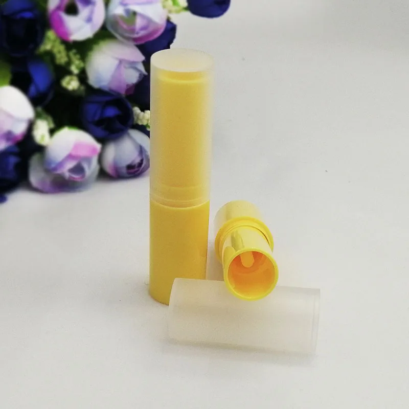 50pcs plastic lip balm tube Slender cylindrical Lipstick tube rotating Directly filled with frosted lid White yellow red pink