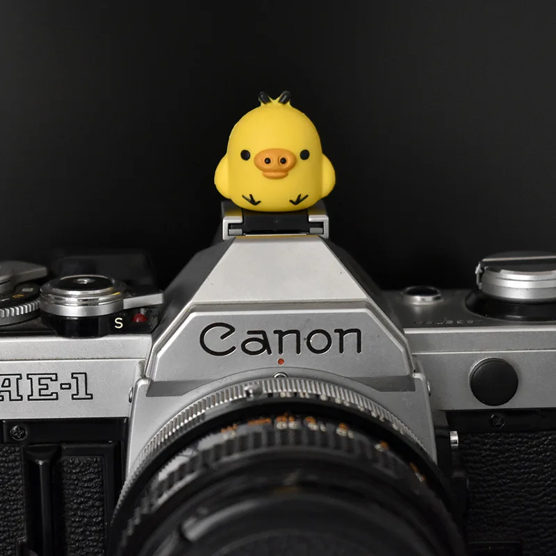Camera Hot Shoe Cover 3D Lovely Pig Chick Hot Shoe Cover Cap Anti-Dust for Nikon Canon Sony Fujifilm Samsung Panasonic Leica Olympus